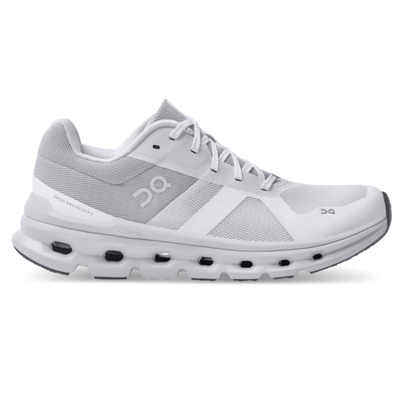 SmallPNG 46.99015 cloudrunner ss22 white frost w g1